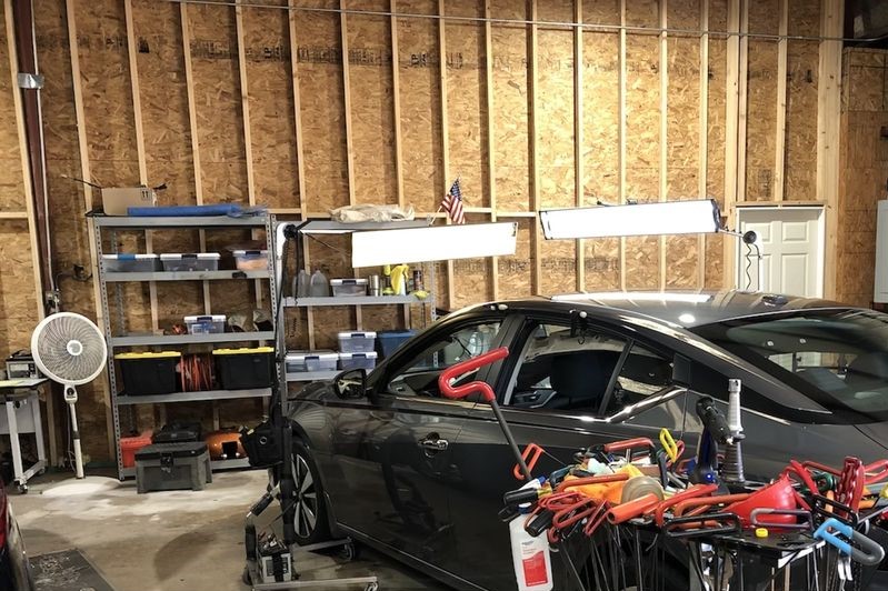 Paintless Dent Repair Cost in Boerne, TX | Hammerhead Paintless Dent Removal